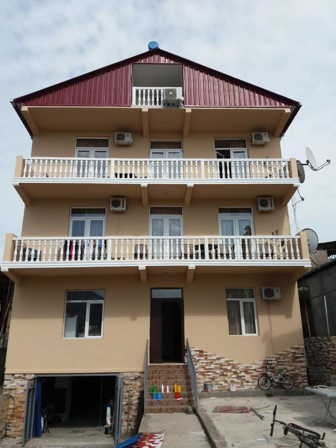 Guest House Gabi Кобулети Екстериор снимка